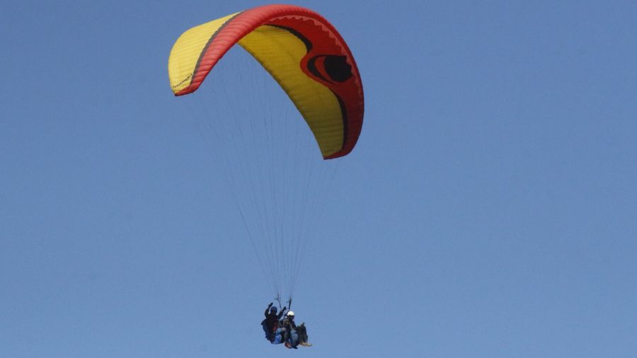 Book Paragliding in Bir Billing Online