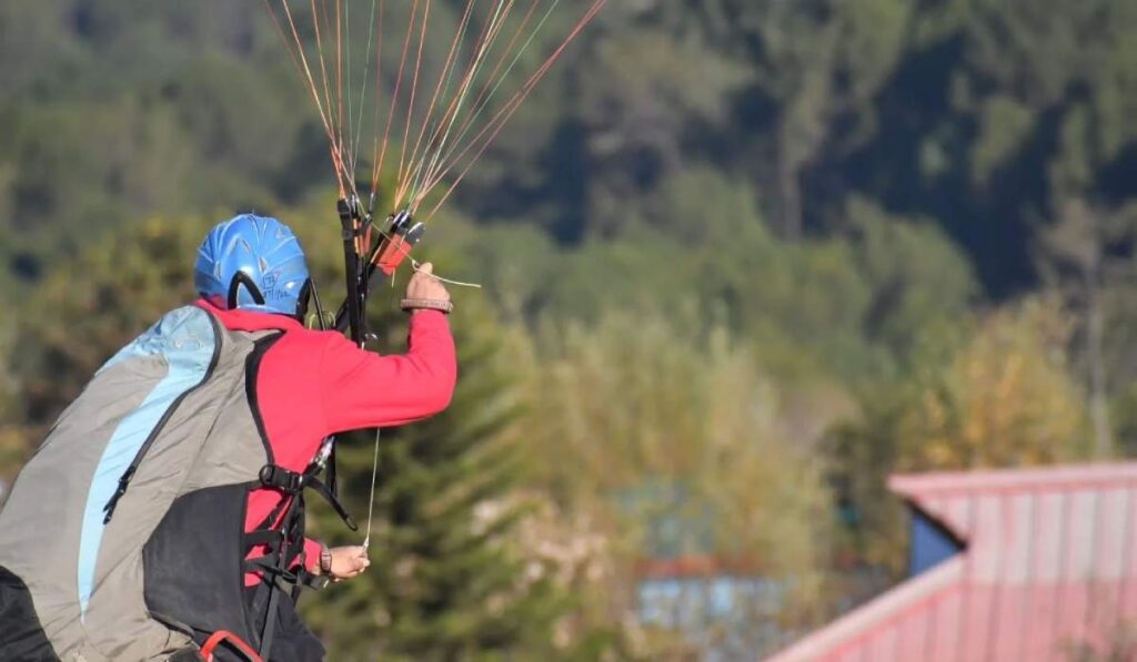Professional Training – Taking A Paragliding Course