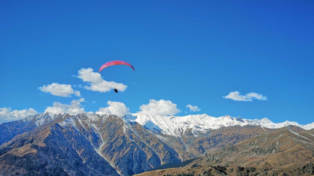 Best Places for Tandem Paragliding in North India