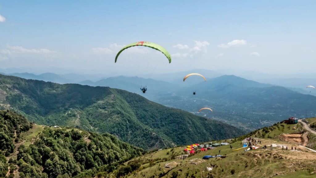 Tips for First-Time Paragliders