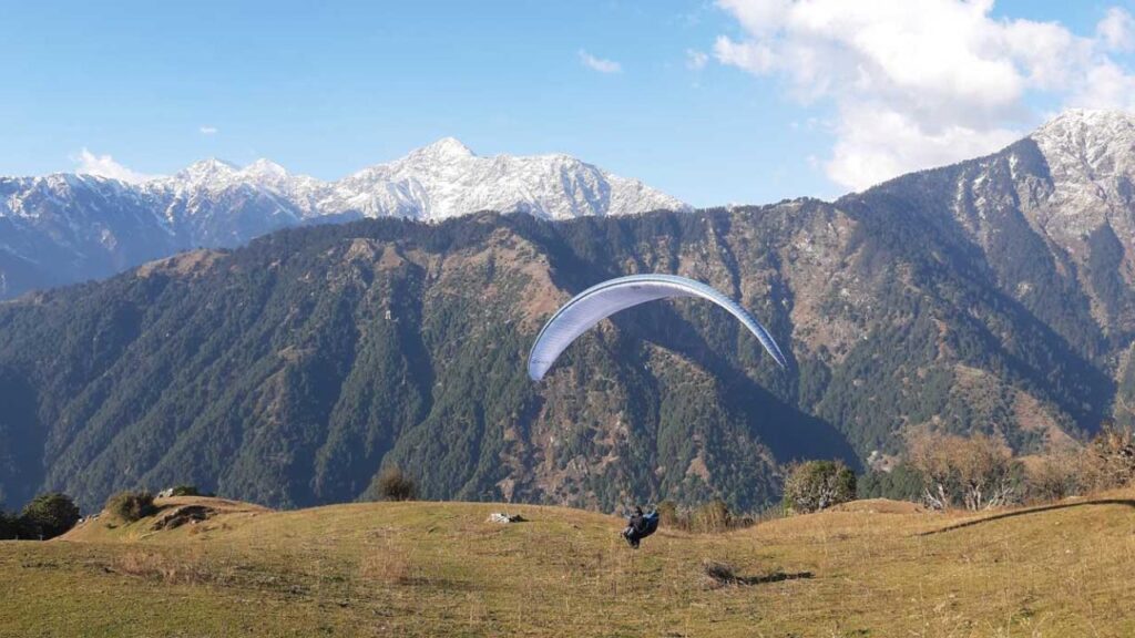 Types of Paragliding Experiences in Bir Billing