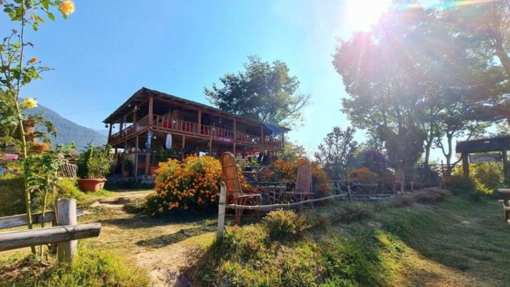 Why Visit Cafes in Bir Billing After Paragliding_
