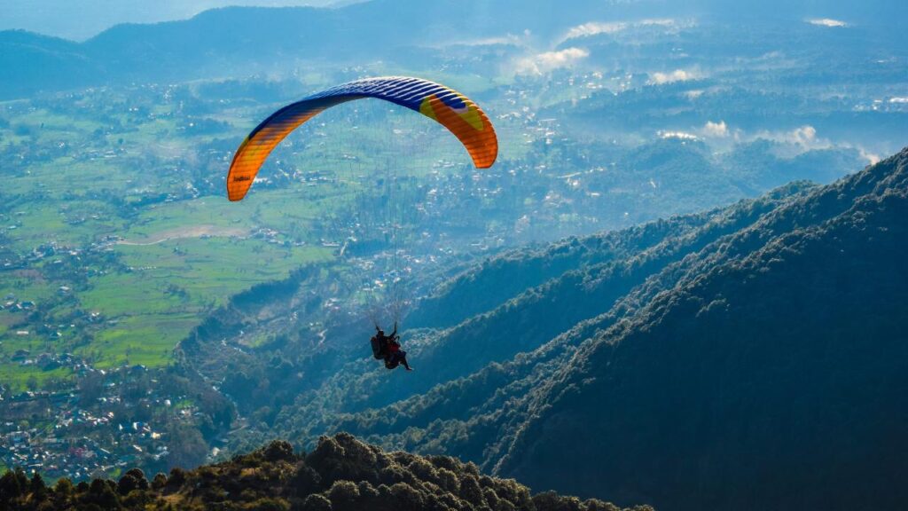 Bir Billing vs Solangnala Paragliding